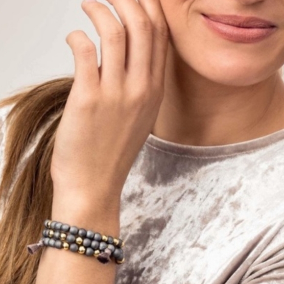 Gorjana Hannah Druzy Quartz Stones Tassel Wrap Bracelet or wear as a necklace - Picture 3 of 3